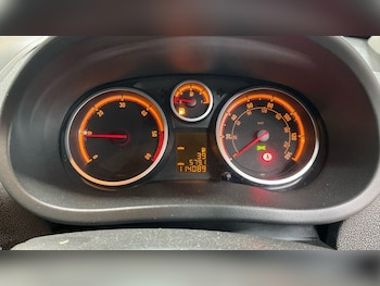 Used Vauxhall Corsa 2012 for sale - 76634019: Photo