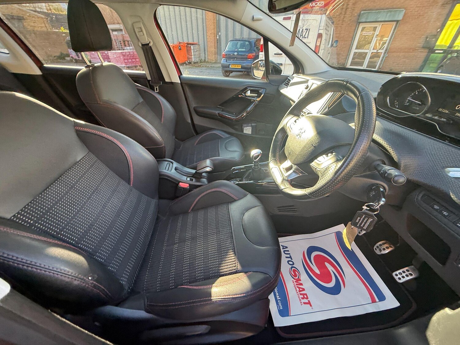 Used Peugeot 2008 2018 for sale - 76307795: Photo 32