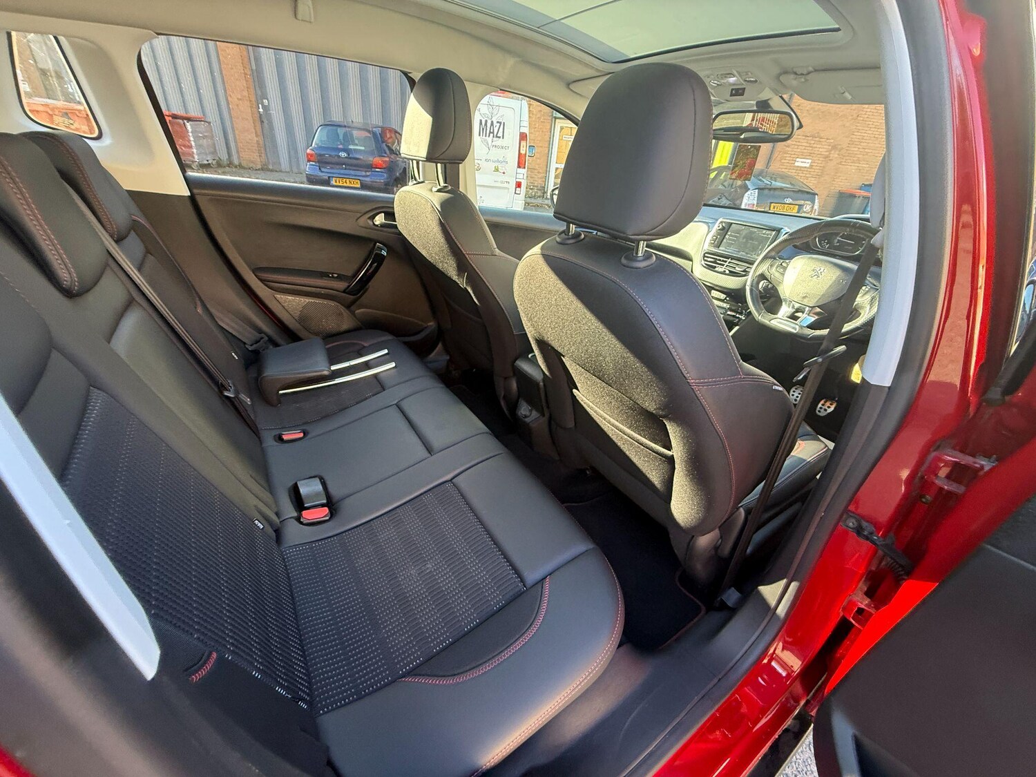 Used Peugeot 2008 2018 for sale - 76307795: Photo 35