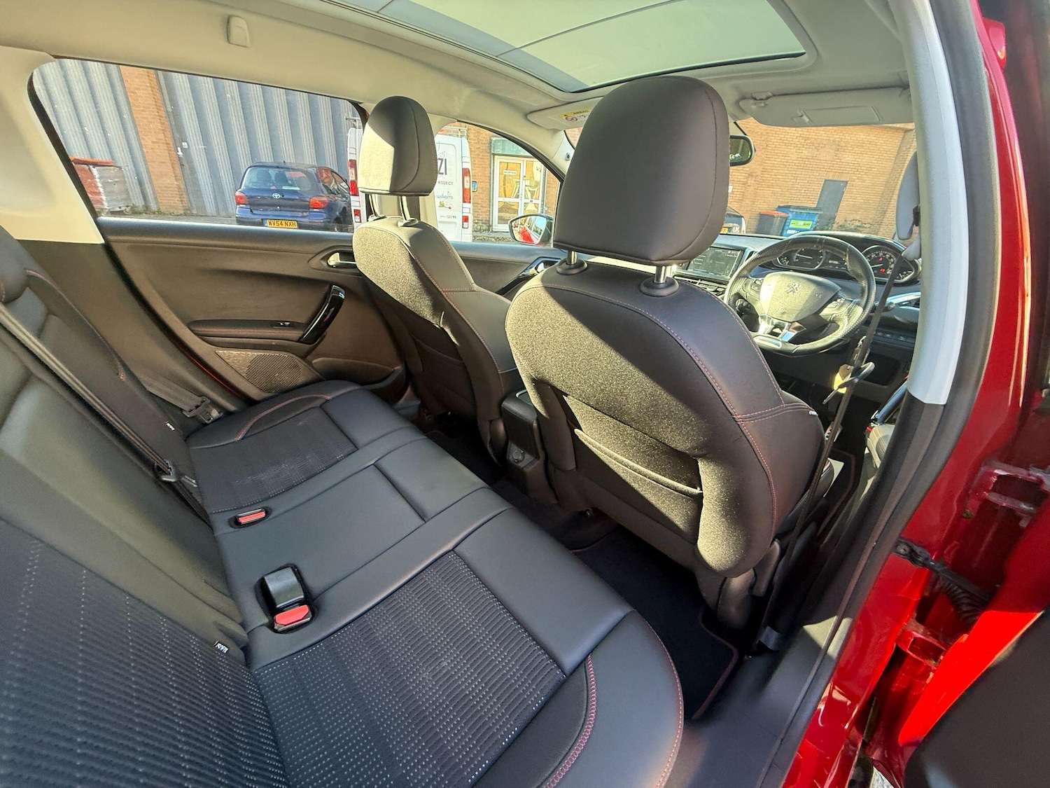 Used Peugeot 2008 2018 for sale - 76307795: Photo 38