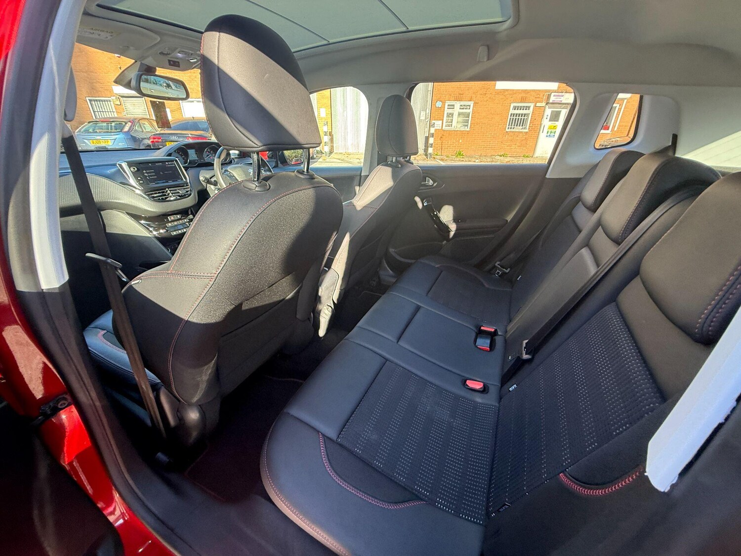 Used Peugeot 2008 2018 for sale - 76307795: Photo 39