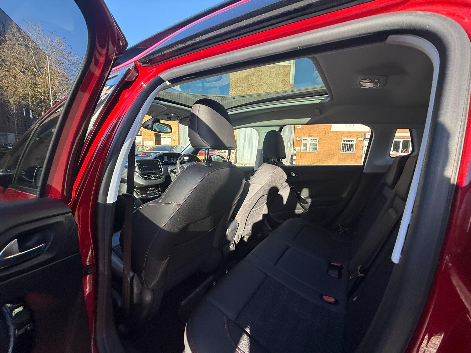 Used Peugeot 2008 2018 for sale - 76307795: Photo 50