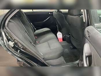 Used Toyota Avensis 2006 for sale - 76152637: Photo