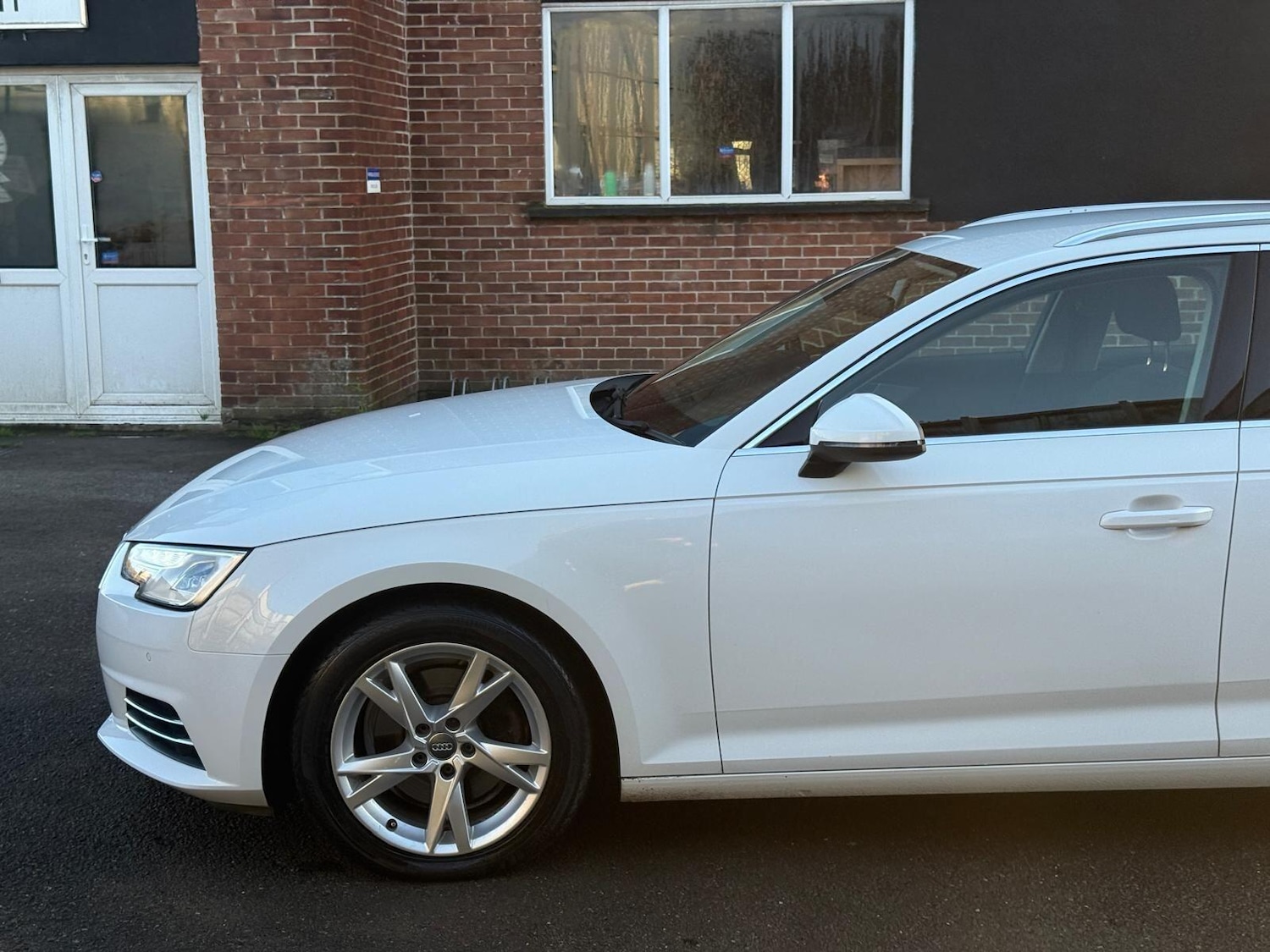 Used Audi A4 Avant 2016 for sale - 76592730: Photo 13