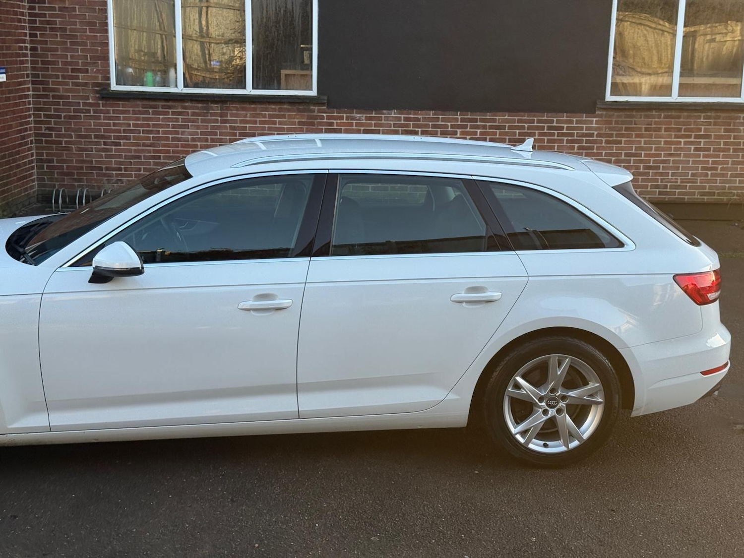 Used Audi A4 Avant 2016 for sale - 76592730: Photo 21
