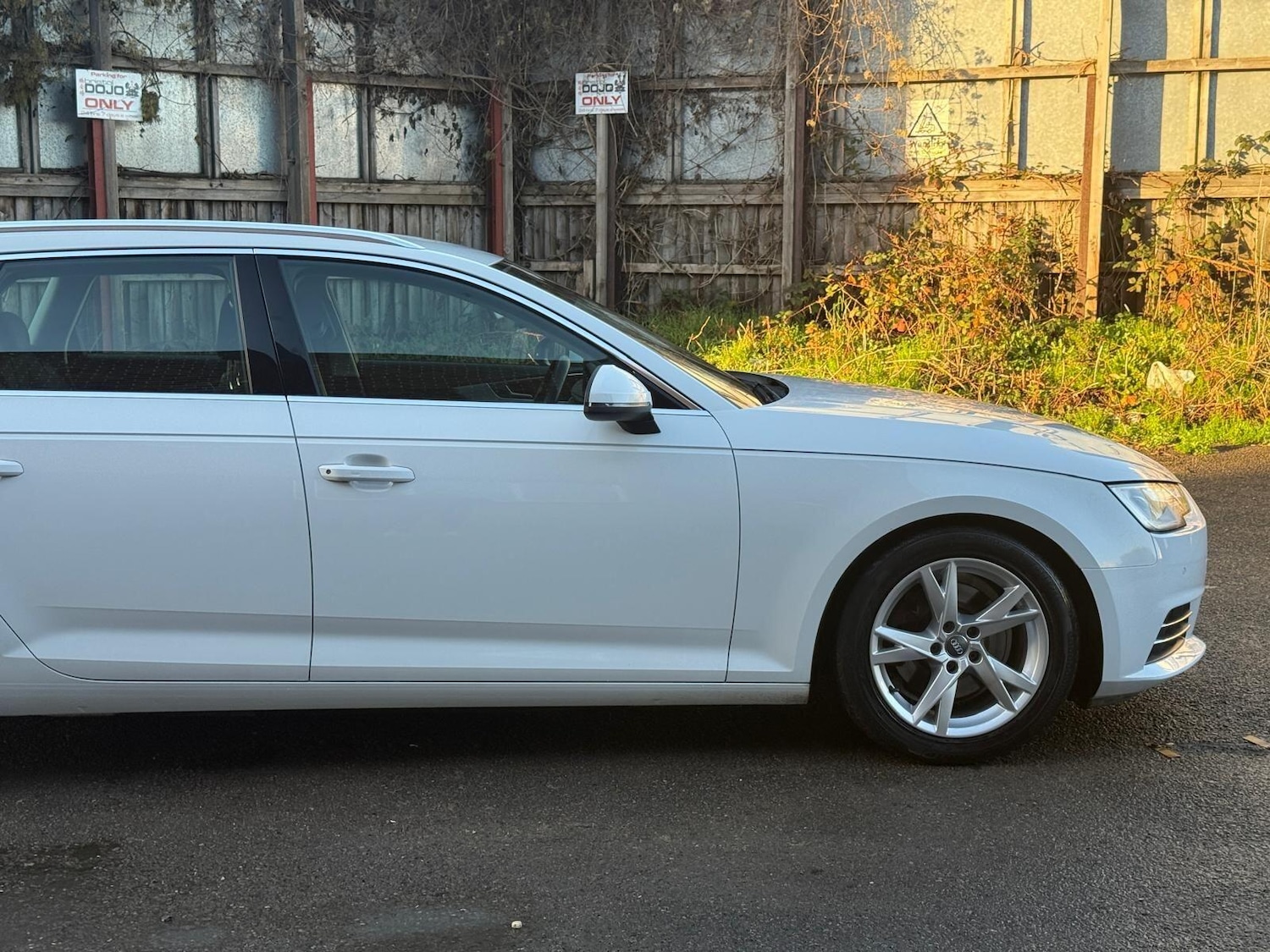 Used Audi A4 Avant 2016 for sale - 76592730: Photo 31