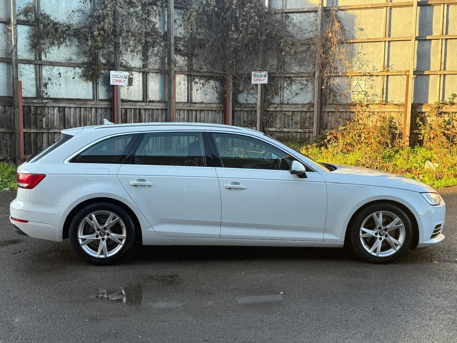 Used Audi A4 Avant 2016 for sale - 76592730: Photo 33
