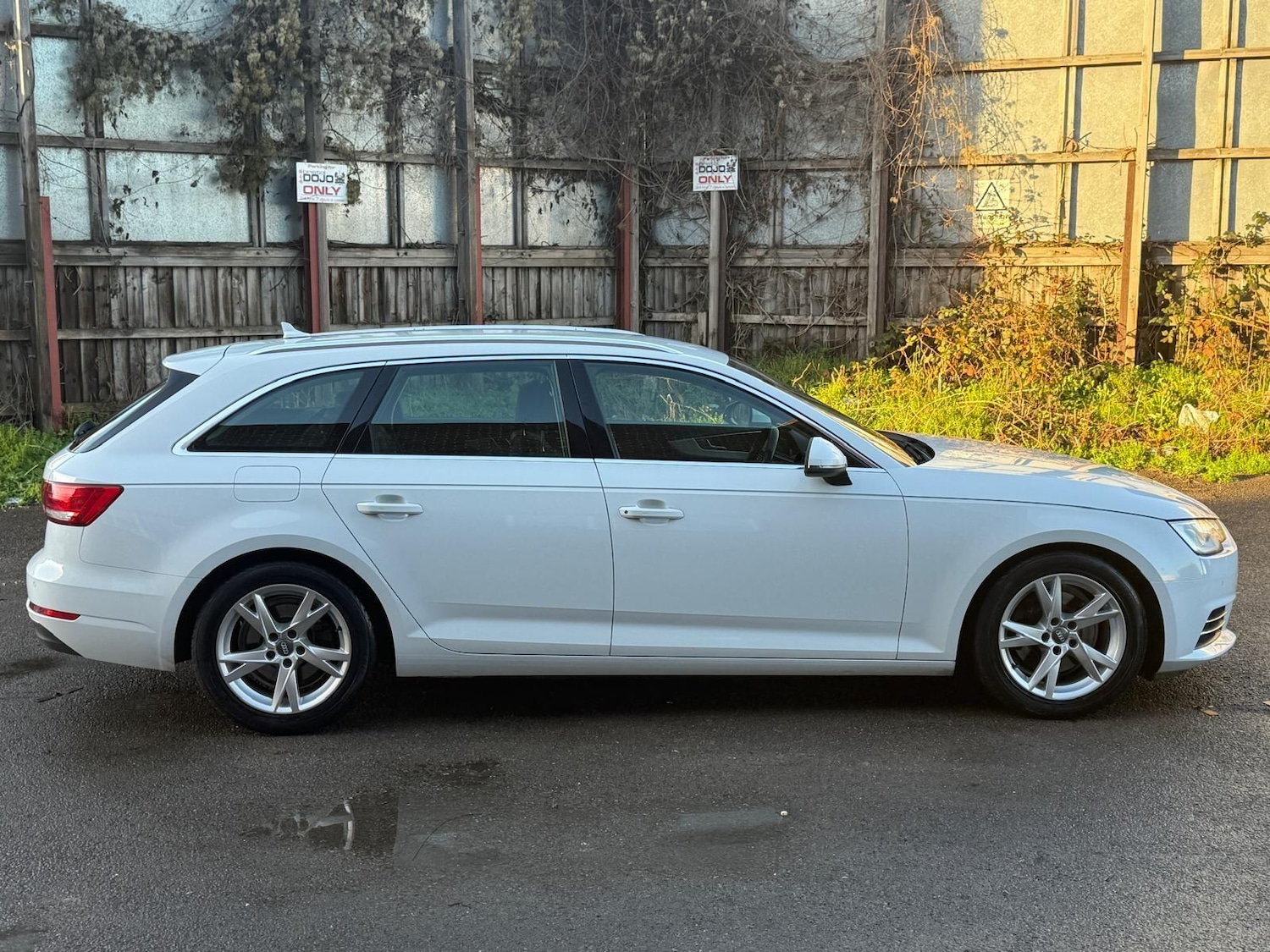 Used Audi A4 Avant 2016 for sale - 76592730: Photo 34