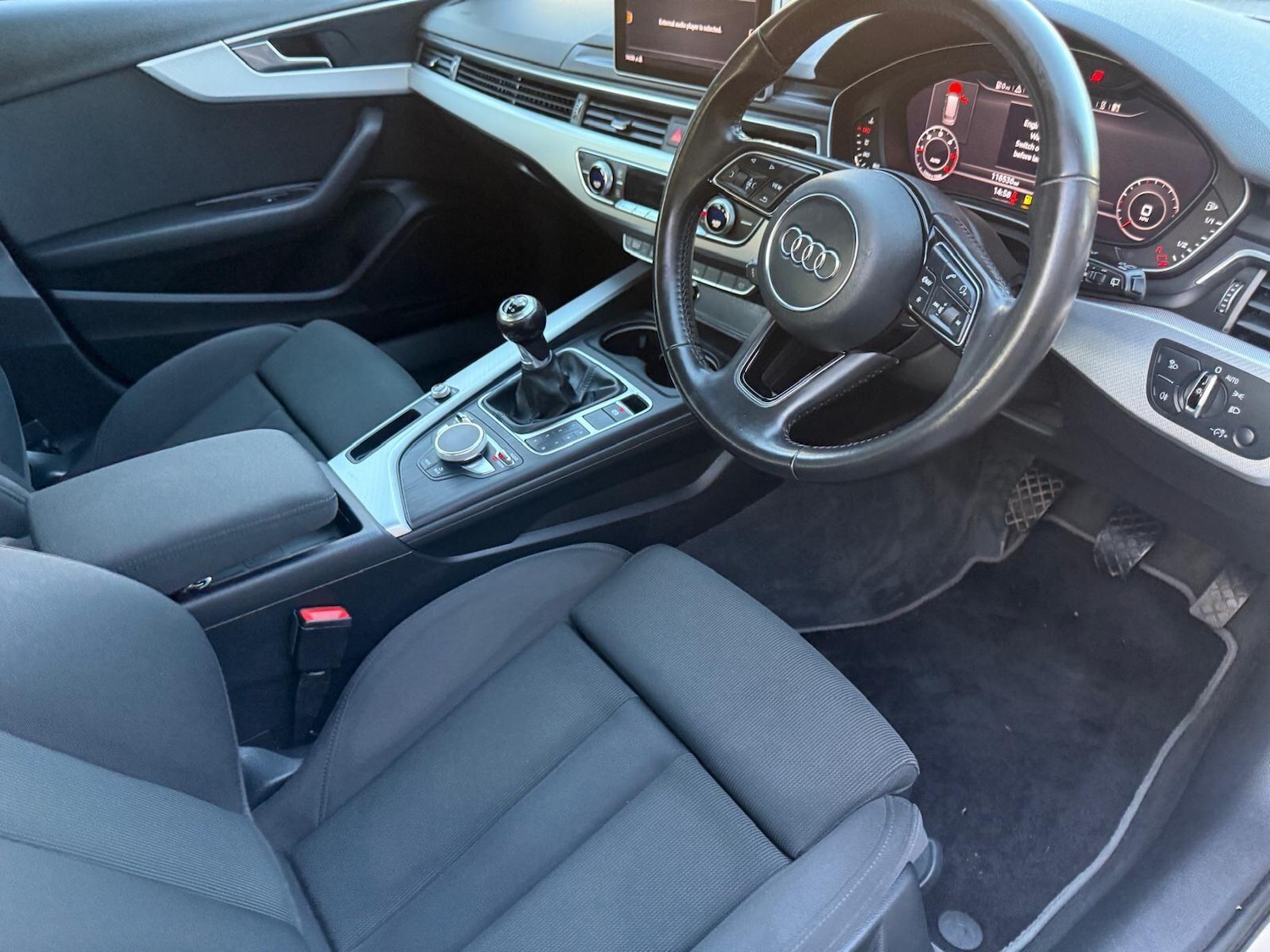 Used Audi A4 Avant 2016 for sale - 76592730: Photo 52