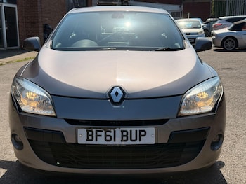 Used Renault Megane 2011 for sale - 78728172: Photo