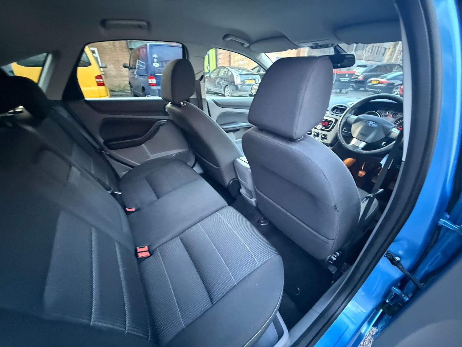 Used Ford Focus 2009 for sale - 77344455: Photo 28