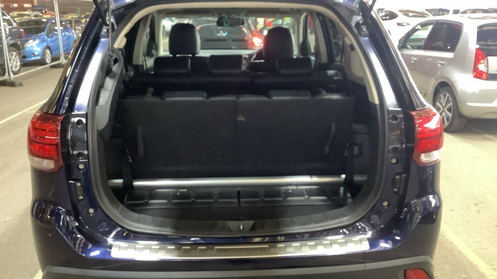 Used Mitsubishi Outlander 2017 for sale - 77633273: Photo 10