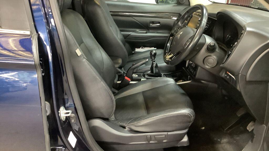 Used Mitsubishi Outlander 2017 for sale - 77633273: Photo 11