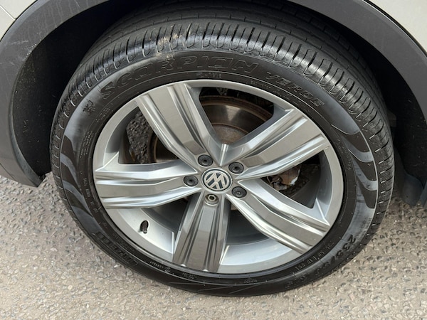 Used Volkswagen Tiguan 2016 for sale - 76295648: Photo 43