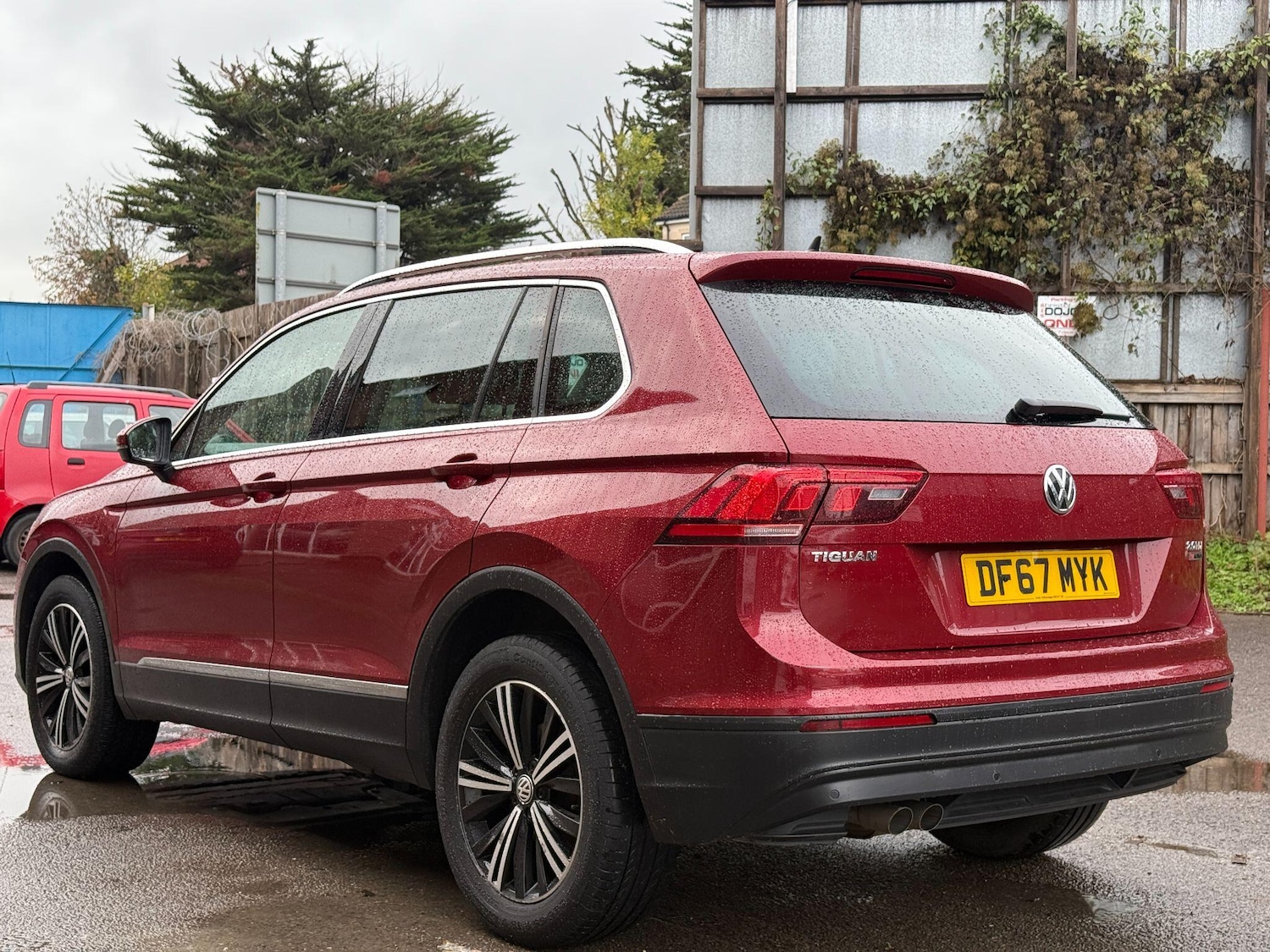 Used Volkswagen Tiguan 2018 for sale - 76398852: Photo 12