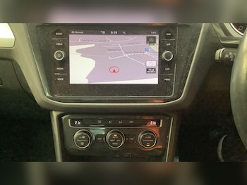 Used Volkswagen Tiguan 2018 for sale - 76398852: Photo