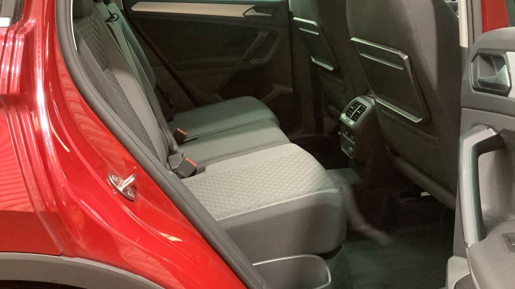 Used Volkswagen Tiguan 2018 for sale - 76398852: Photo 4