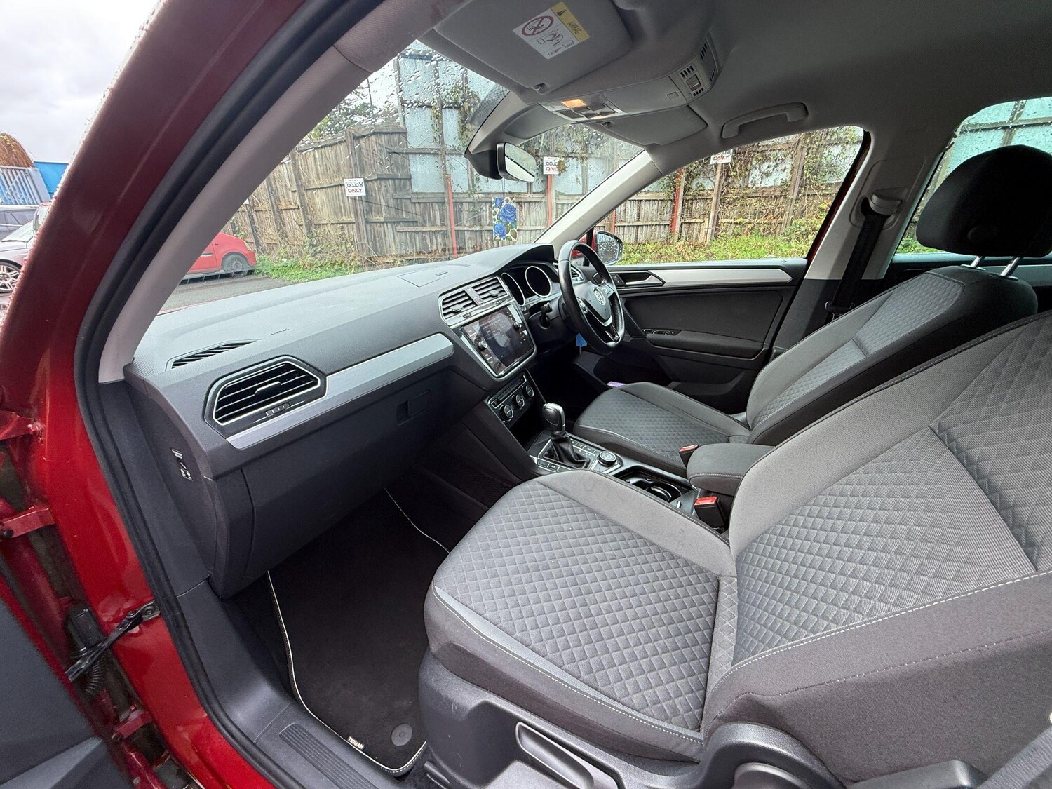 Used Volkswagen Tiguan 2018 for sale - 76398852: Photo 53