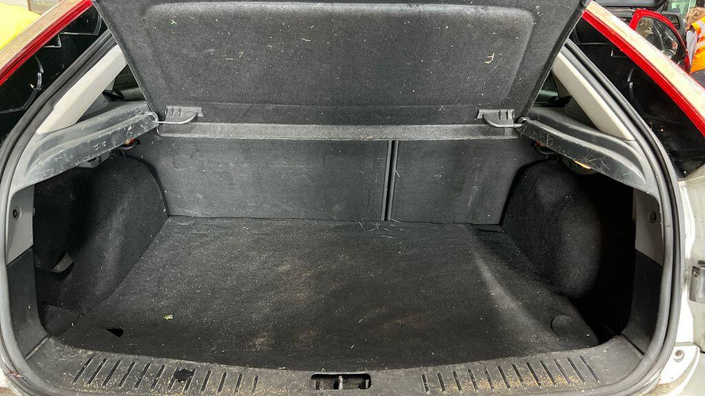 Used Ford Focus 2008 for sale - 76499375: Photo 11