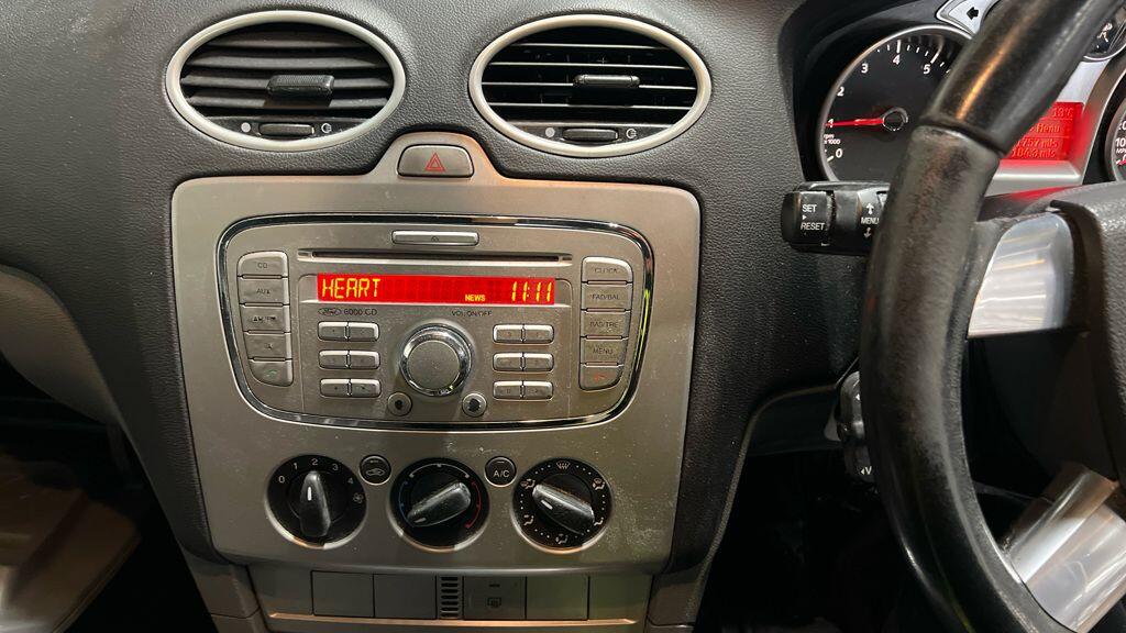 Used Ford Focus 2008 for sale - 76499375: Photo 2