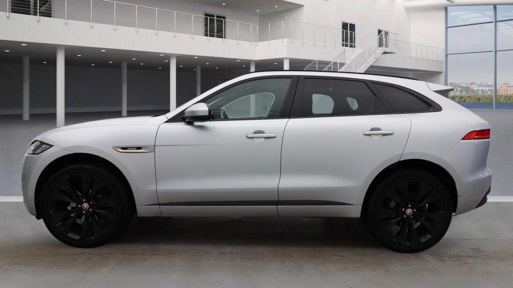 Used Jaguar F-Pace 2019 for sale - 76612805: Photo 10