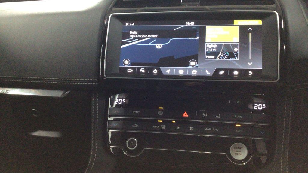 Used Jaguar F-Pace 2019 for sale - 76612805: Photo 2