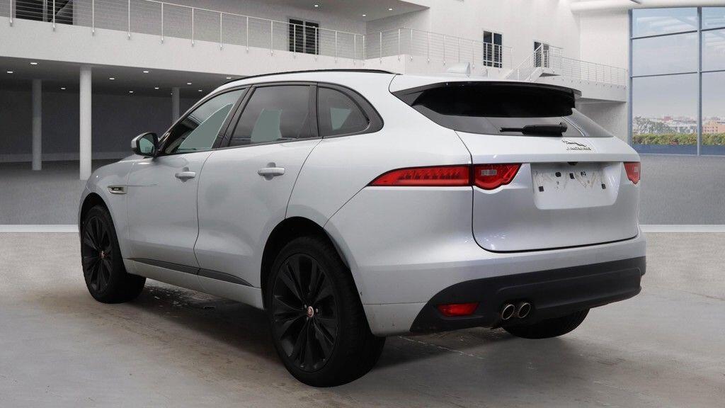 Used Jaguar F-Pace 2019 for sale - 76612805: Photo 5