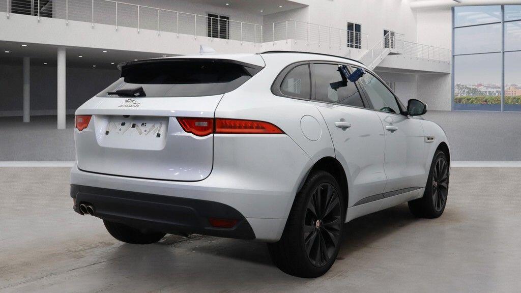 Used Jaguar F-Pace 2019 for sale - 76612805: Photo 6