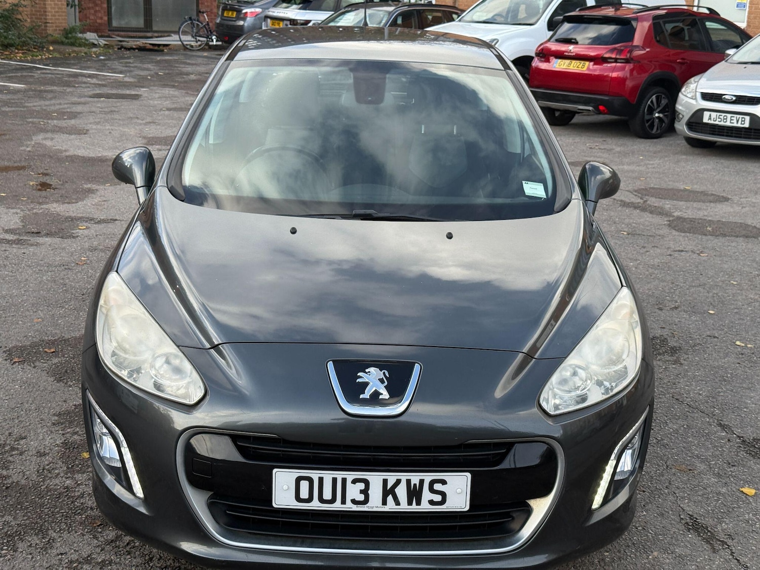 Used Peugeot 308 2013 for sale - 76572121: Photo 12