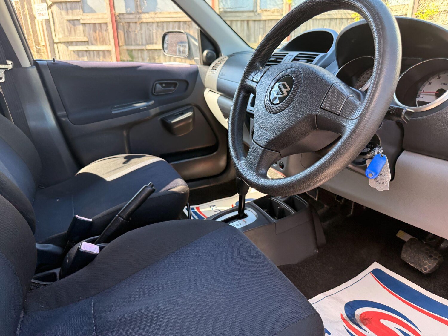 Used Suzuki Ignis 2005 for sale - 78085918: Photo 45