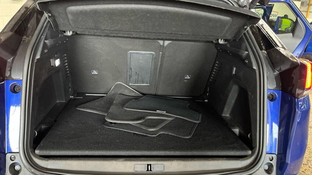 Used Peugeot 3008 2018 for sale - 77671725: Photo 12