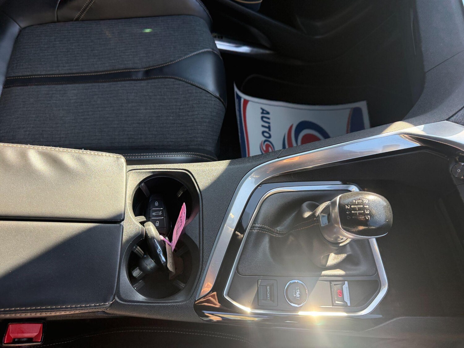 Used Peugeot 3008 2018 for sale - 77671725: Photo 42