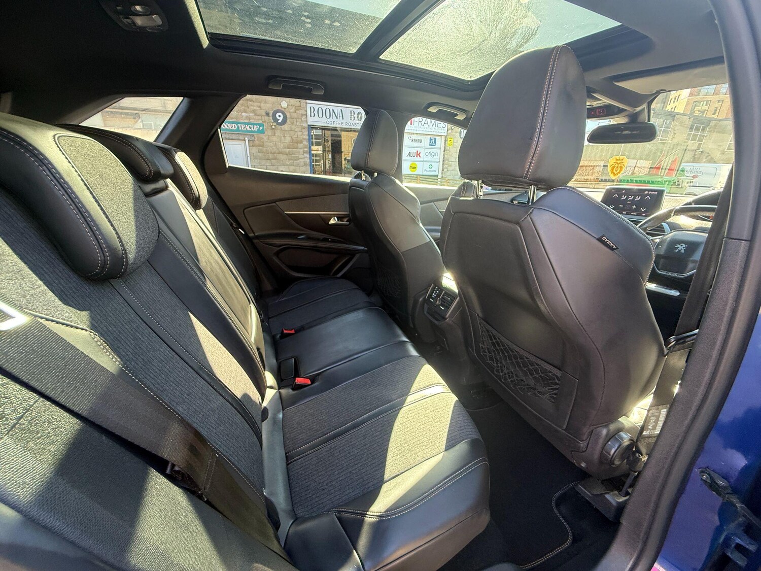 Used Peugeot 3008 2018 for sale - 77671725: Photo 46