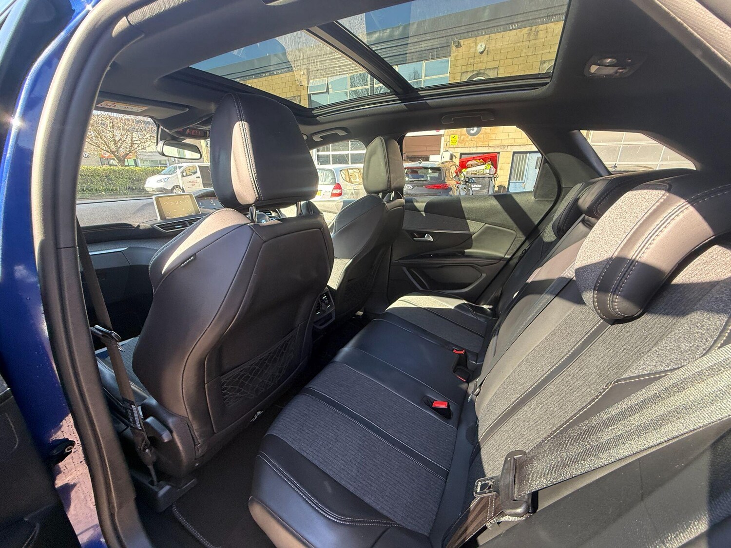 Used Peugeot 3008 2018 for sale - 77671725: Photo 47