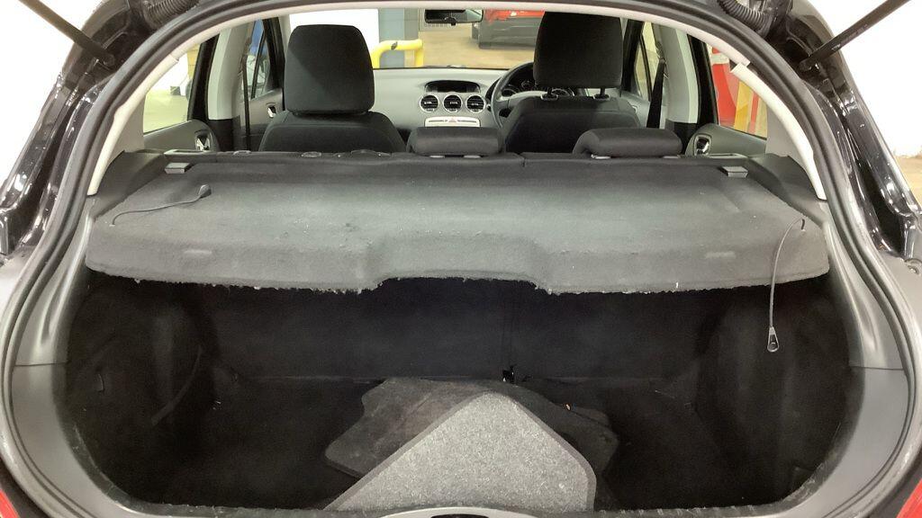 Used Peugeot 308 2010 for sale - 76473645: Photo 10