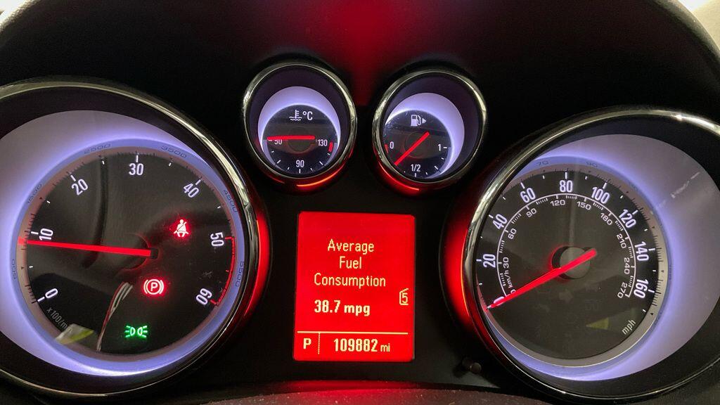 Used Vauxhall Astra 2012 for sale - 77279871: Photo 2