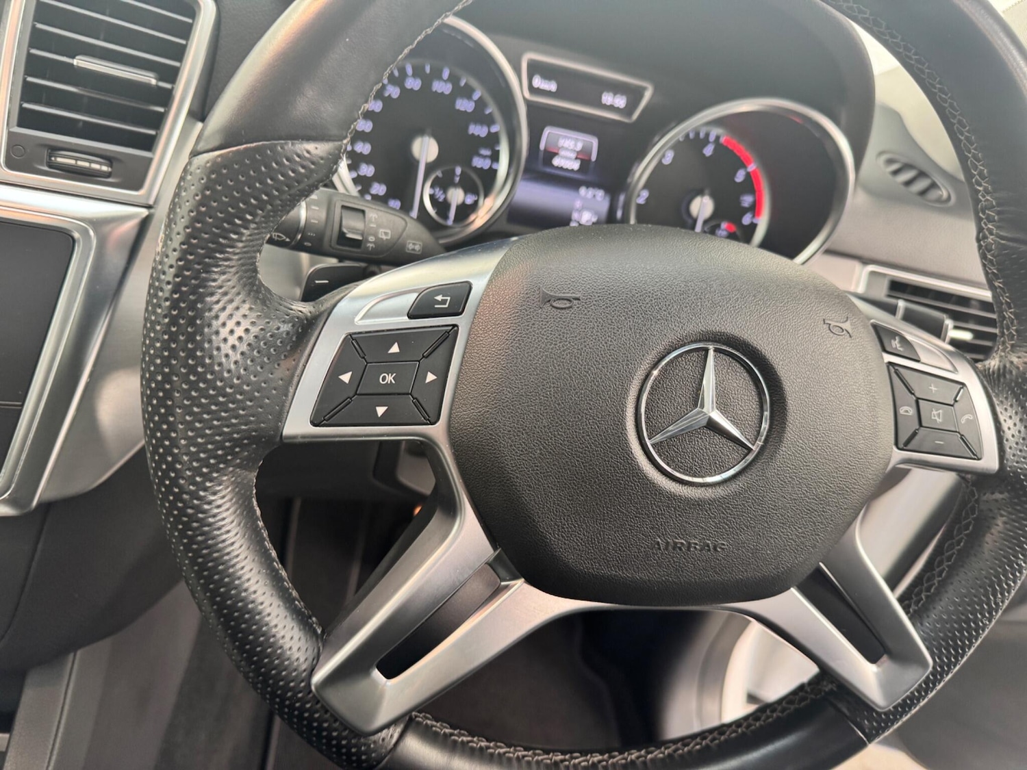 Used Mercedes-Benz M Class 2015 for sale - 77794256: Photo 33