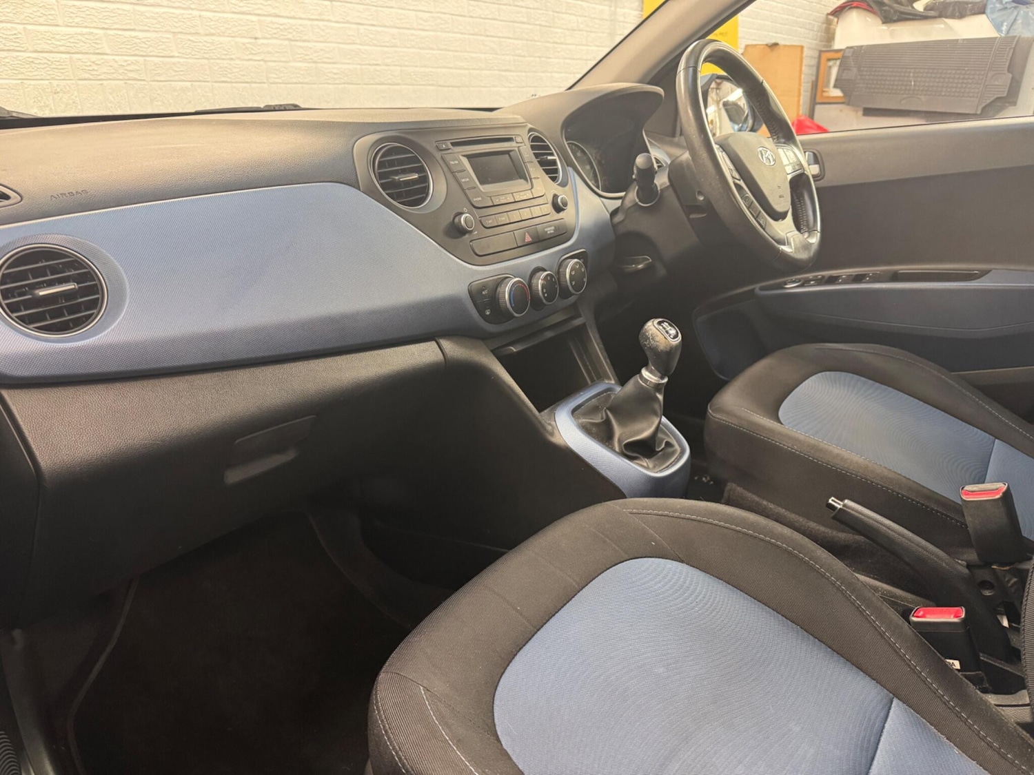 Used Hyundai i10 2017 for sale - 76592167: Photo 11