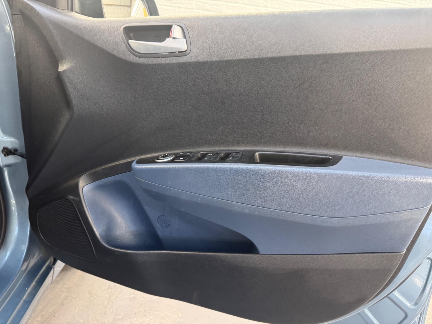 Used Hyundai i10 2017 for sale - 76592167: Photo 16