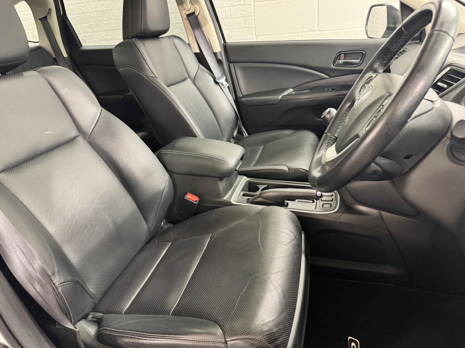 Used Honda CR-V 2018 for sale - 77768792: Photo 15