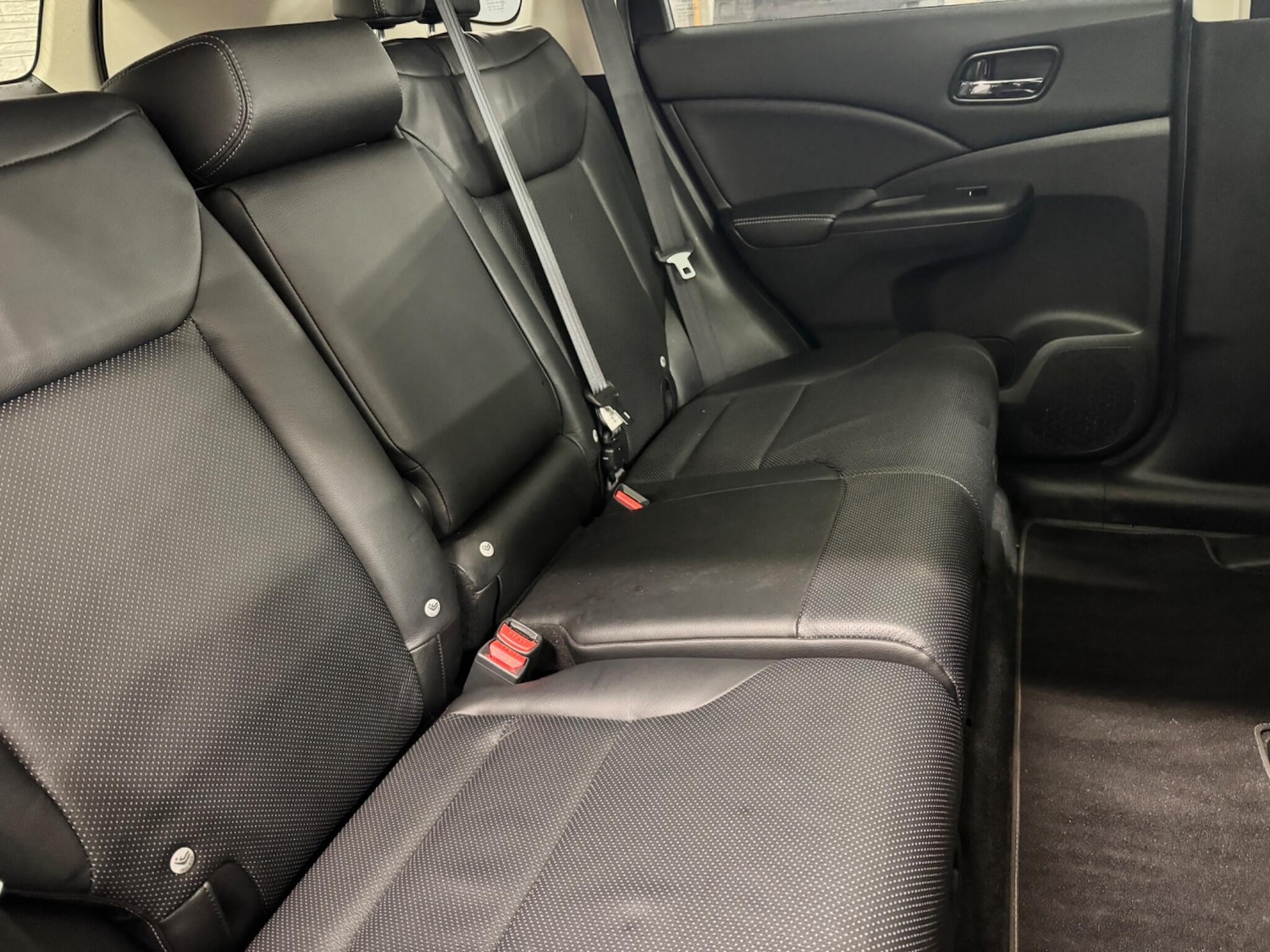 Used Honda CR-V 2018 for sale - 77768792: Photo 18