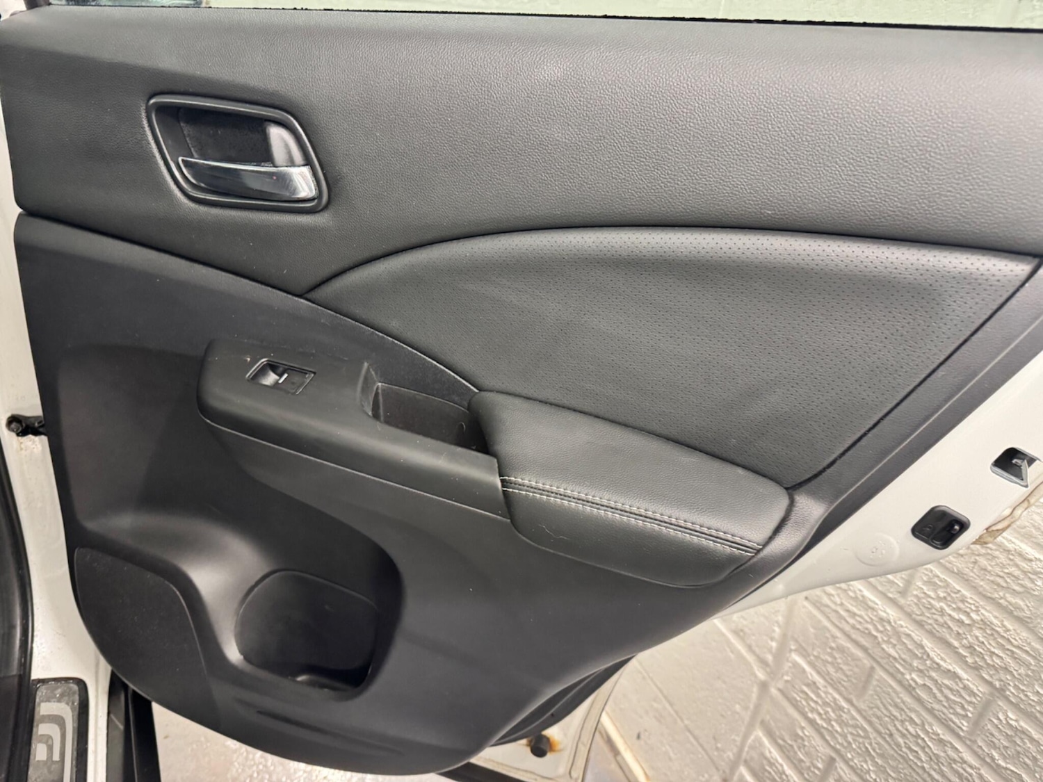 Used Honda CR-V 2018 for sale - 77768792: Photo 31