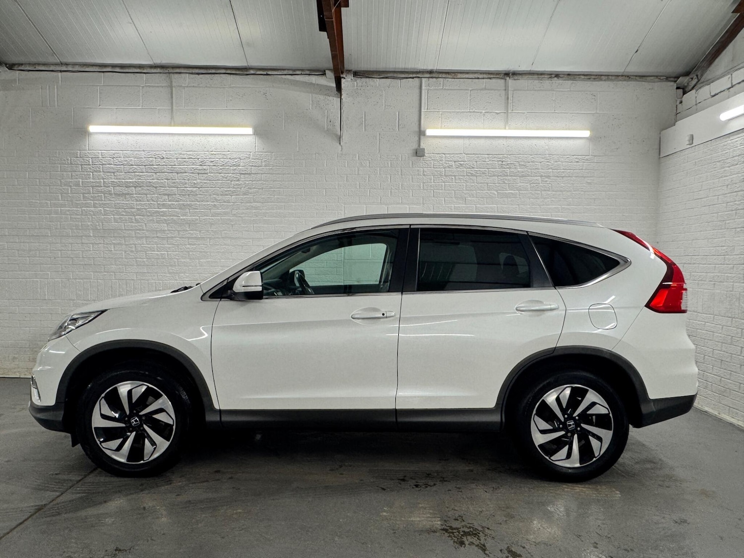 Used Honda CR-V 2018 for sale - 77768792: Photo 7