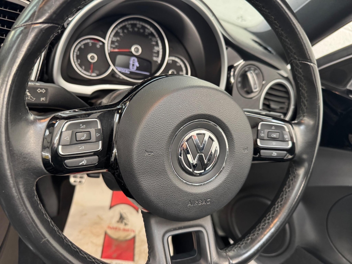Used Volkswagen Beetle 2015 for sale - 75769153: Photo 37