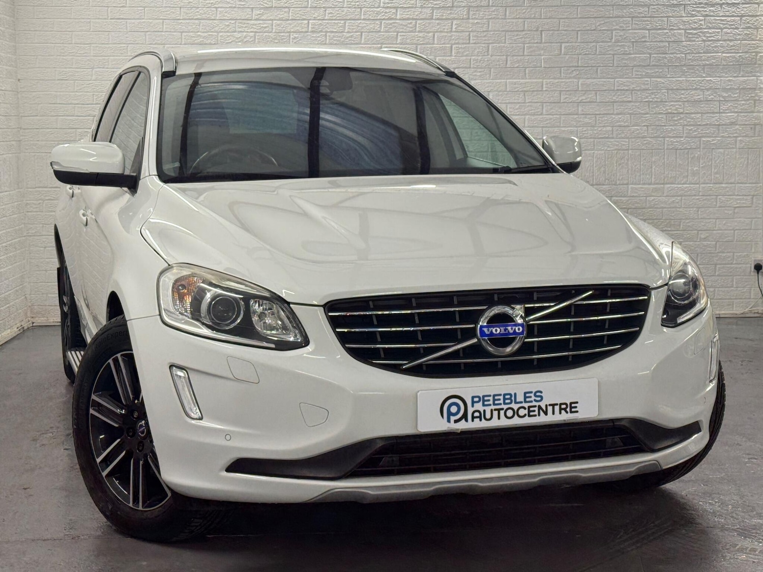 Used Volvo XC60 for sale - 77658065: Photo 1