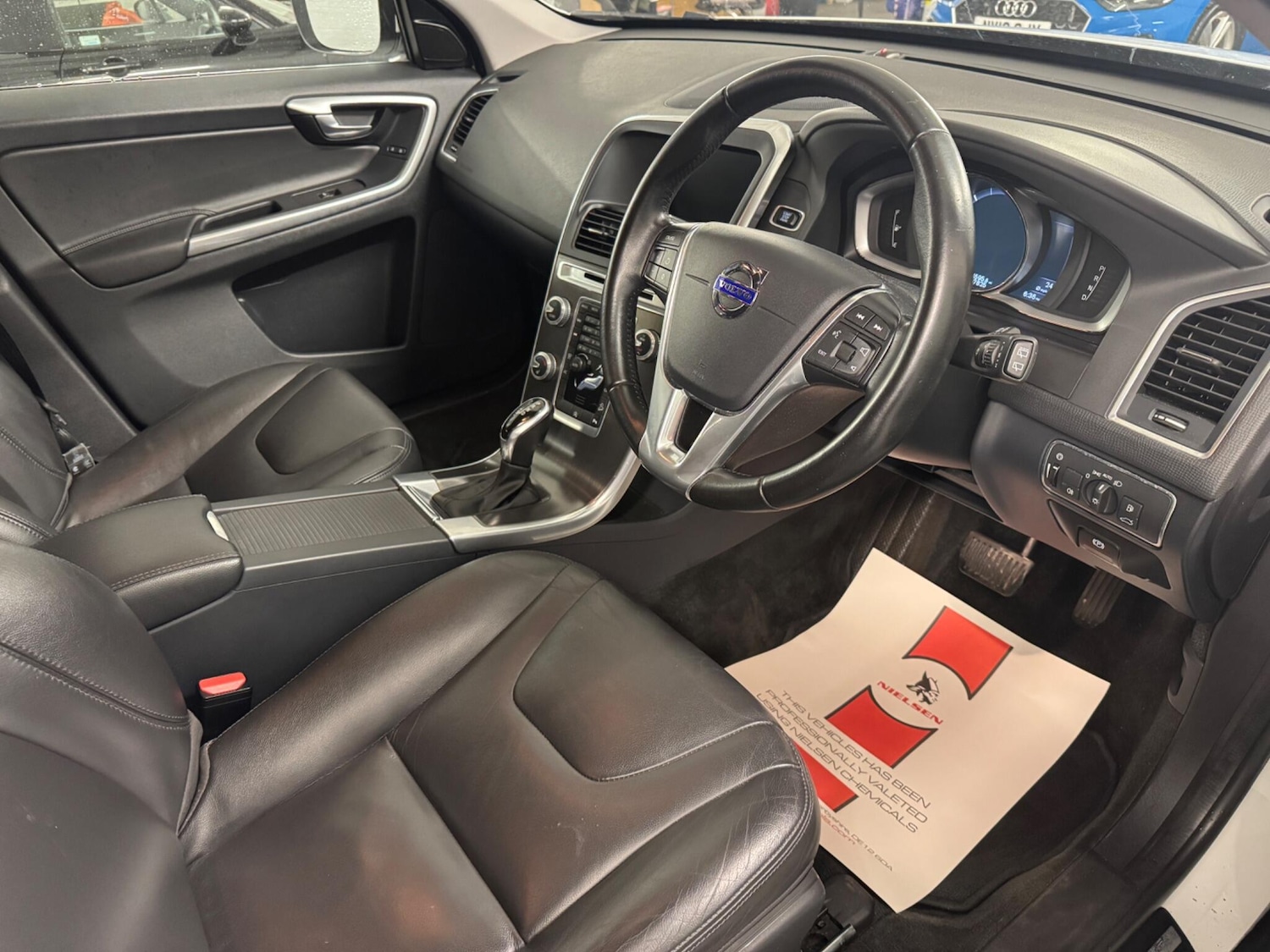 Used Volvo XC60 for sale - 77658065: Photo 11