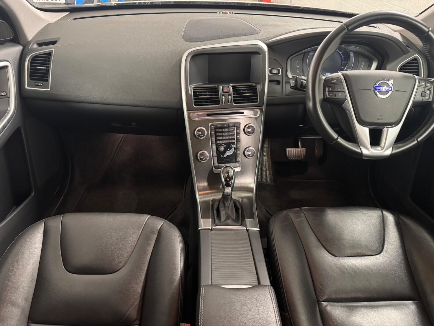 Used Volvo XC60 for sale - 77658065: Photo 13