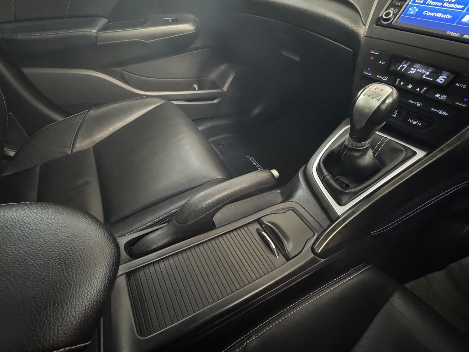 Used Honda Civic 2014 for sale - 76992551: Photo 12