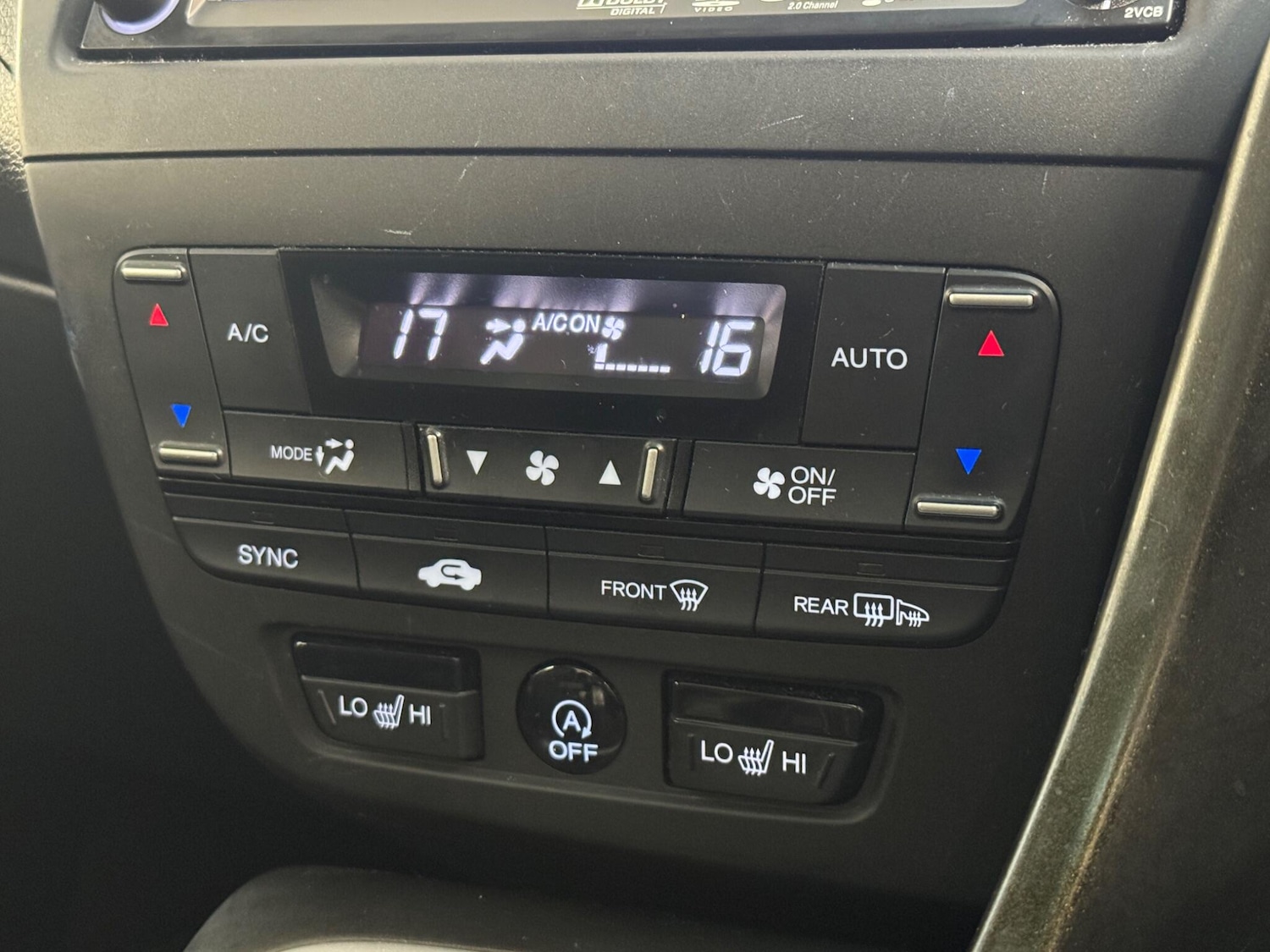 Used Honda Civic 2014 for sale - 76992551: Photo 25