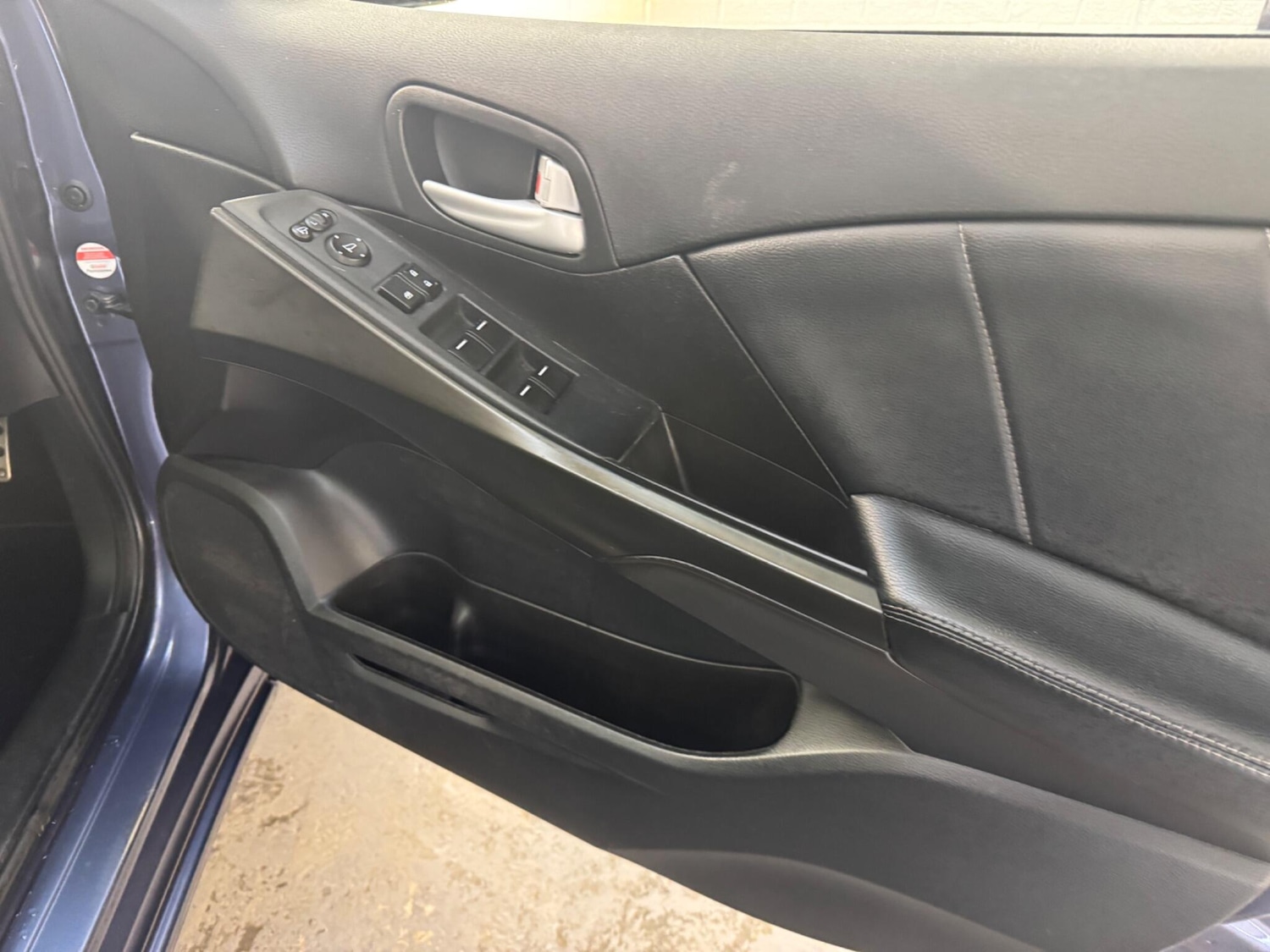 Used Honda Civic 2014 for sale - 76992551: Photo 27